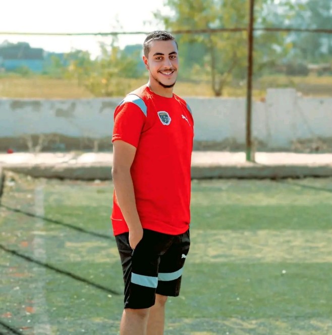 كابتن أحمد حمدي كابتن أحمد حمدي